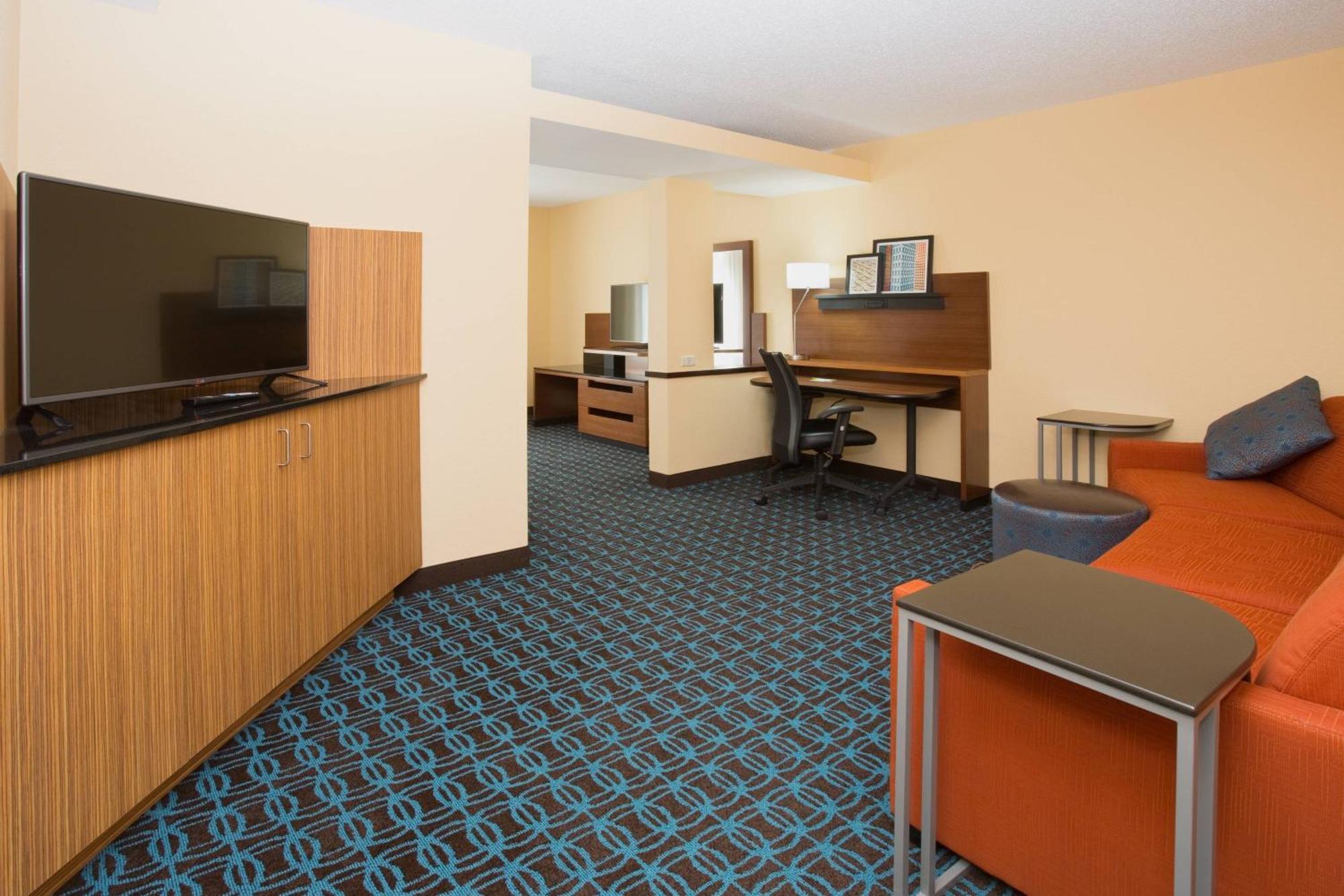 Fairfield Inn & Suites By Marriott Boston Milford Ngoại thất bức ảnh